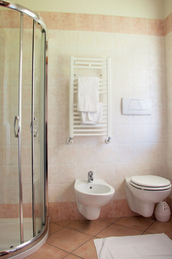 Bathroom 4, Hotel Ca' Serena, Brescia