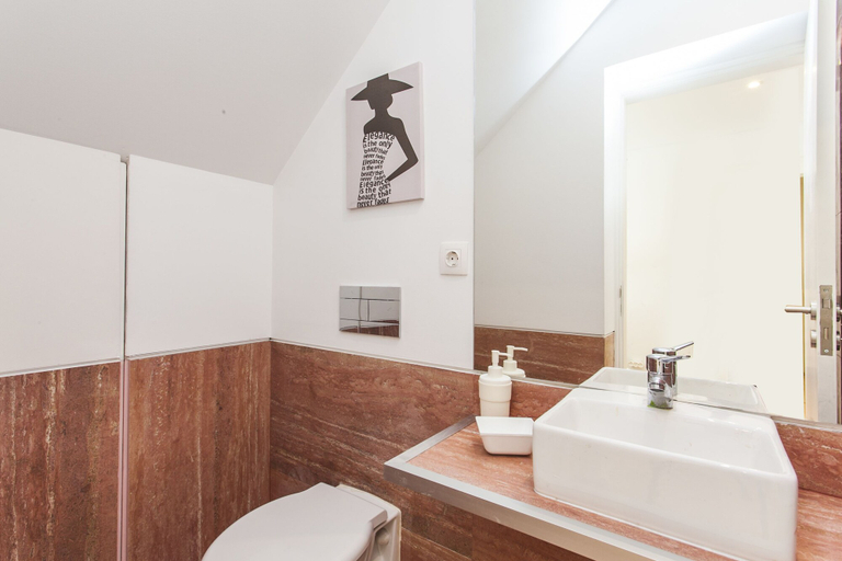 Bathroom 4, LxWay Apartments Condessa R/C, Lisbon