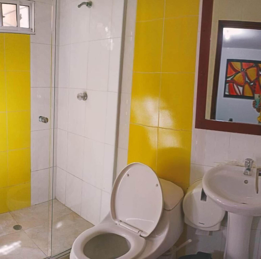 Bathroom, Hotel Imperial, Maicao