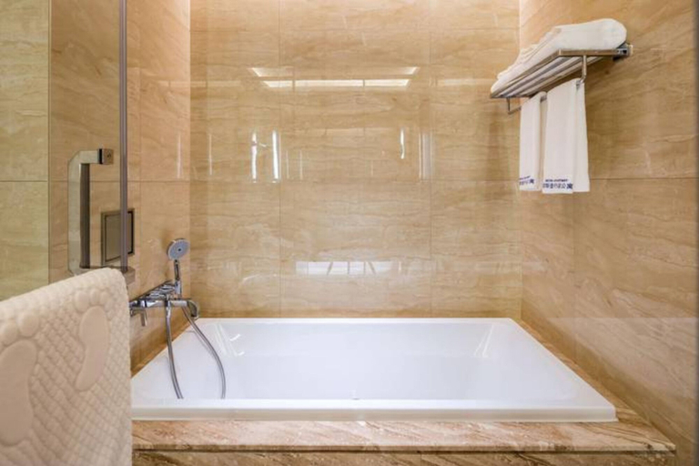 Bathroom 4, Platinum Stearns Hotel, Shenzhen