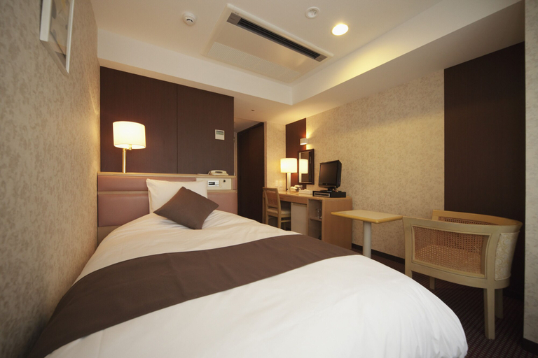Bedroom 4, Niigata Grand Hotel, Niigata