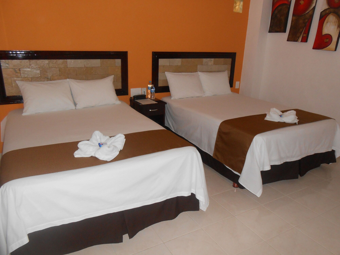 Bedroom 4, John David, Palenque