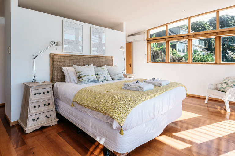Bedroom 2, The Beach House, Auckland