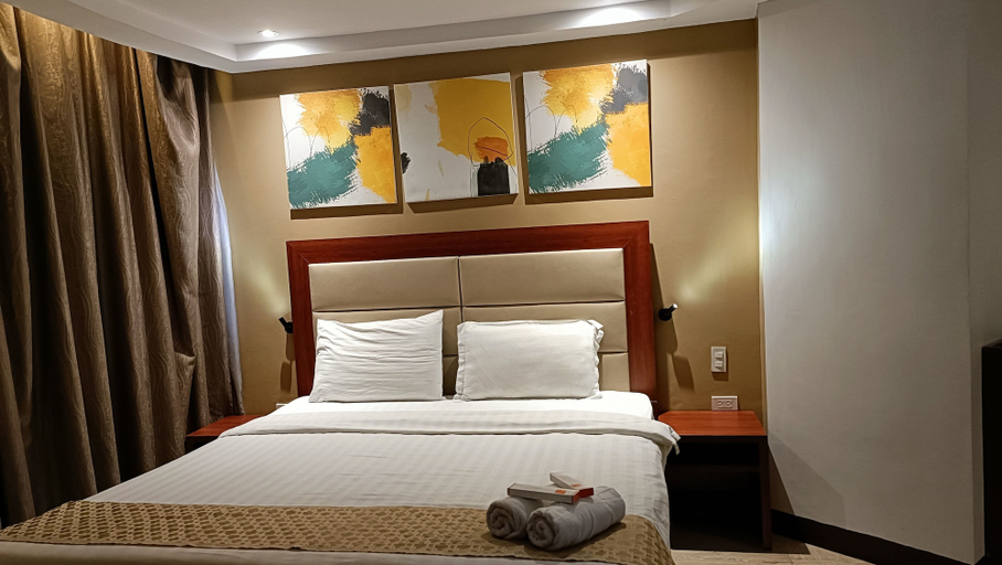 Bedroom 5, Cherry Midtown Hotel, Olongapo City