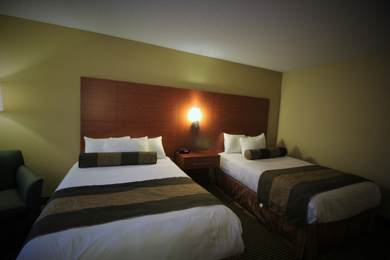 bedroom 12