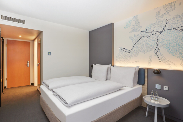 Bedroom 5, H4 Hotel Leipzig, Leipzig