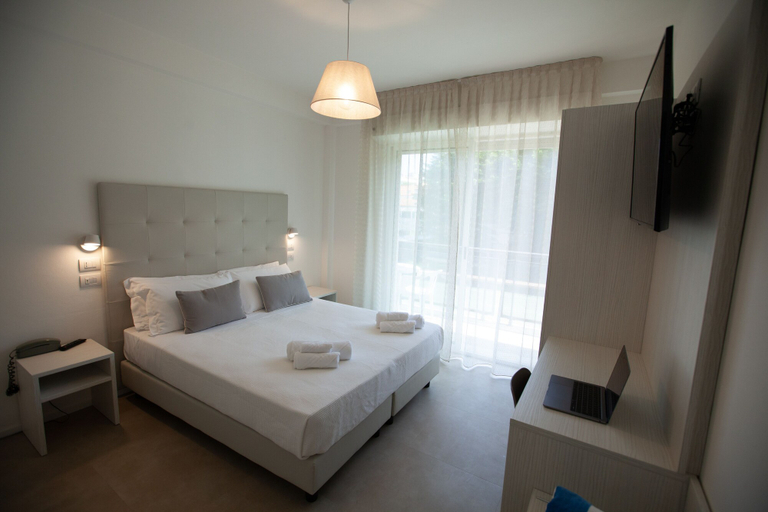 Bedroom 3, Hotel Maestri, Rimini