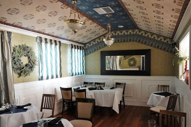 Food & Drinks 4, Union Hotel, Solano