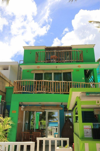 Exterior & Views 2, Bluewaves Beach House, Malay
