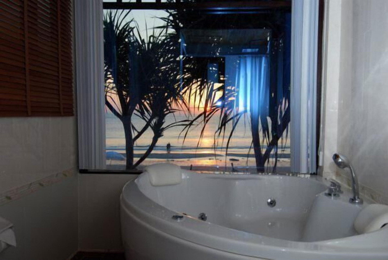 Bathroom 5, Baan Pakgasri Hideaway, Ko Lanta