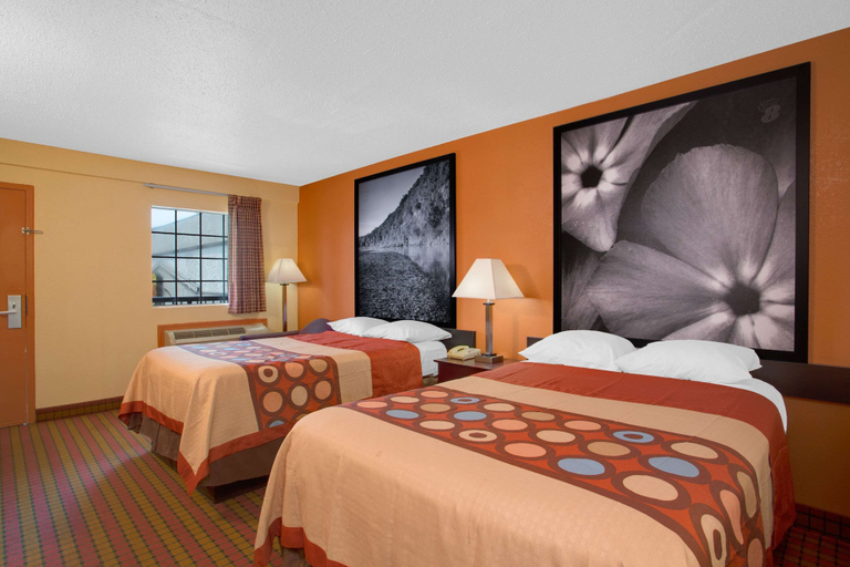 Bedroom 3, Super 8 by Wyndham Monticello AR, Drew