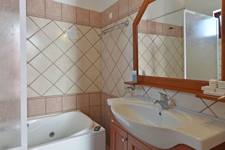 Bathroom 4, Hotel Asteras Paradise, South Aegean
