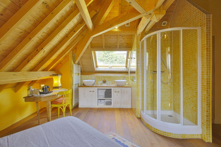 Bedroom 4, Les Gerbes, Hautes-Pyrénées