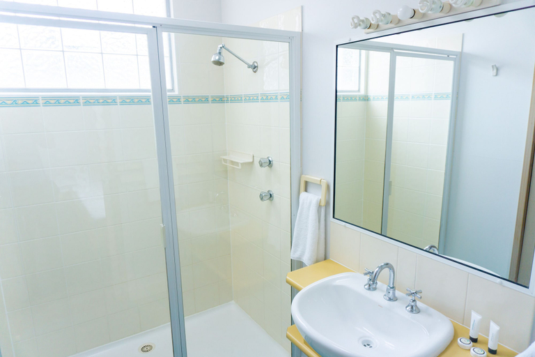 Bathroom 5, Thou Walla Sunset Retreat, Port Stephens