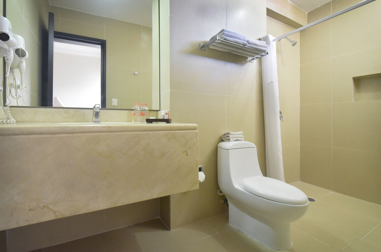 Bathroom 4, Hotel Bonampak, Benito Juárez