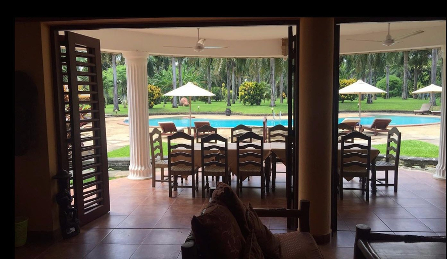 Food & Drinks, Sunset Villa Resort, Msambweni
