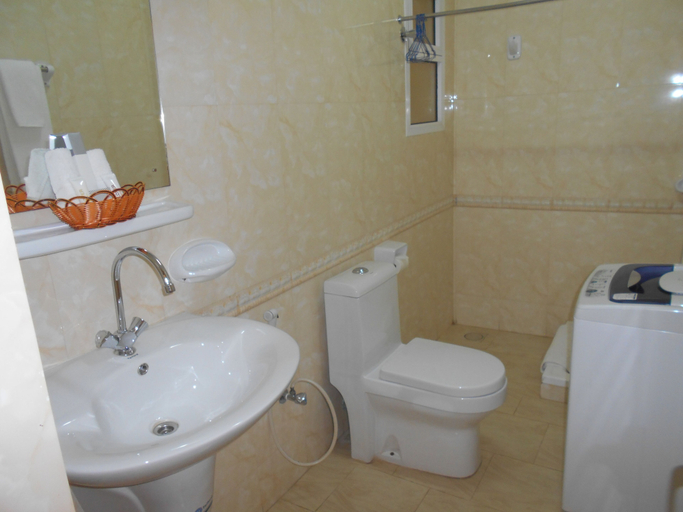 Bathroom 4, Nizwa Hotel Apartments, Nizwa