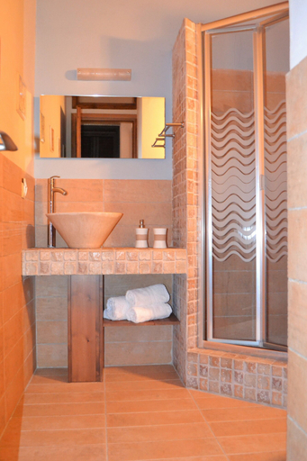 Bathroom 5, ArchonVilla, Crete