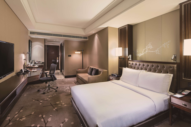 Bedroom 3, DoubleTree by Hilton Hotel Chongqing North, Chongqing