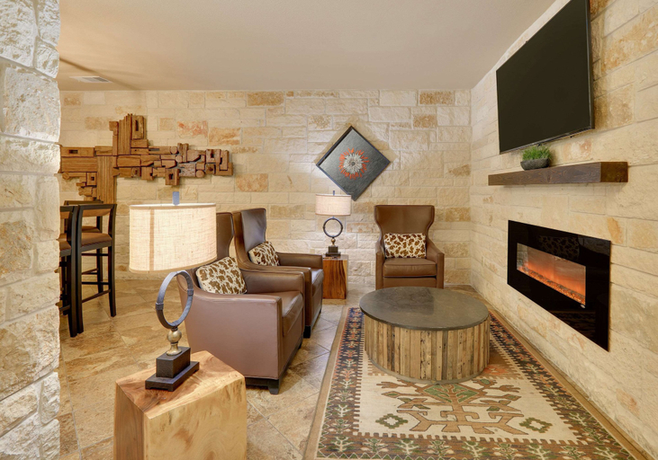 Others 5, Comfort Suites Arlington - Entertainment District, Arlington