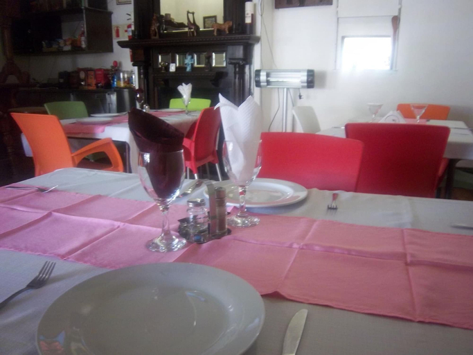 Food & Drinks 4, Franchise Guest House, Ekurhuleni