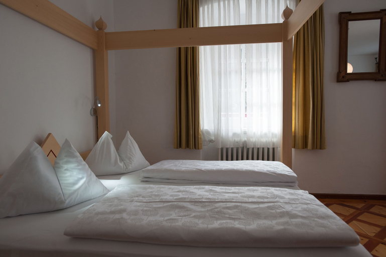 Bedroom 3, Parkhotel Sole Paradiso, Bolzano