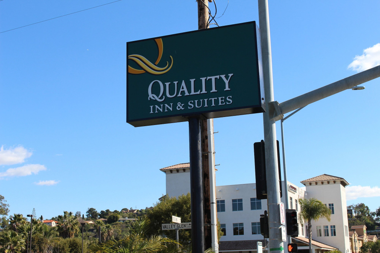 Exterior & Views 2, Quality Inn & Suites Oceanside near Camp Pendleton, San Diego