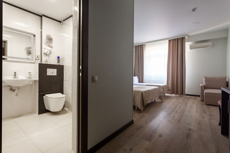 Bathroom 3, Ekodom Adler Hotel & Spa, Sochi gorsovet