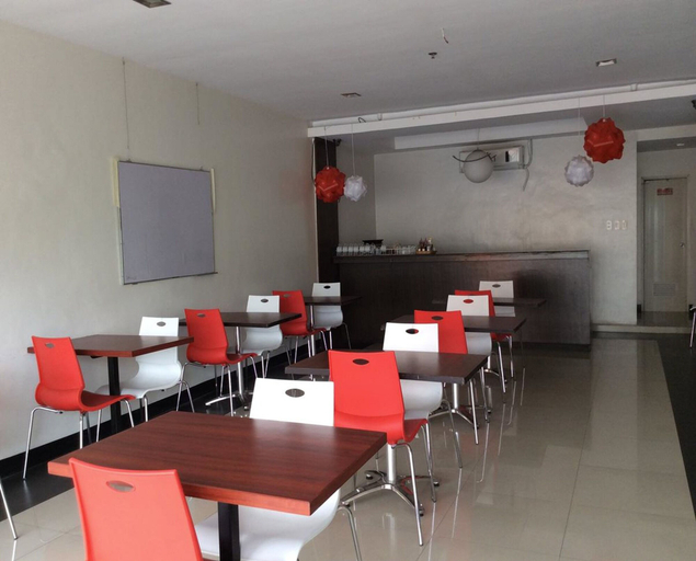 Food & Drinks 2, Cherry Midtown Hotel, Olongapo City