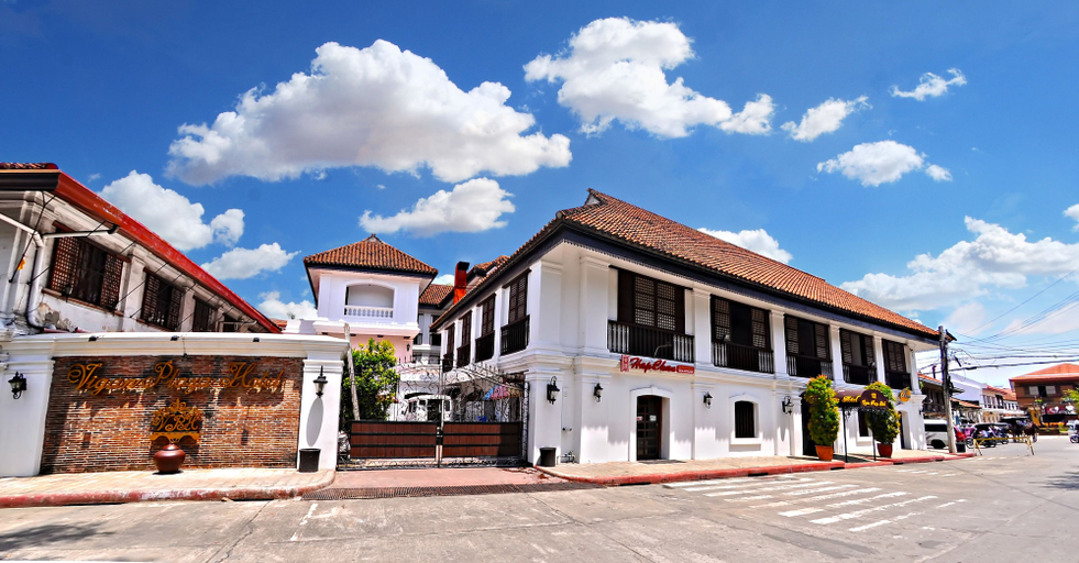 Exterior & Views 2, Vigan Plaza Hotel, Vigan City