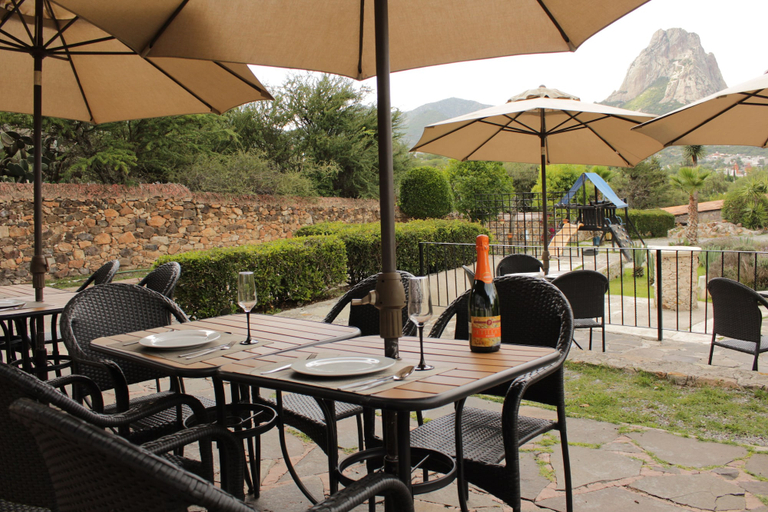 Food & Drinks 4, Hotel Parador Vernal, Ezequiel Montes