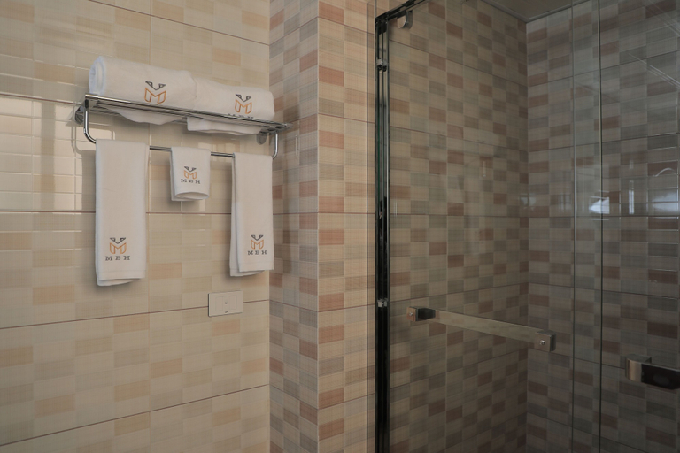 Bathroom 2, The Nest Hotel, Addis Abeba