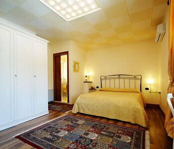 Bedroom 4, B&B Ernestina, Treviso