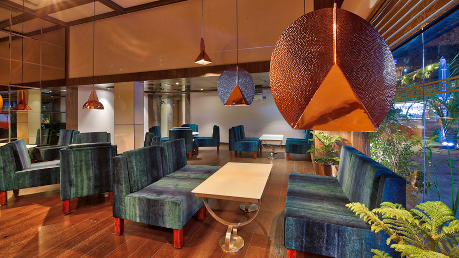 Food & Drinks 5, Golden Tulip Essential Jaipur, Jaipur