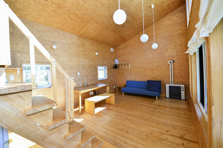 Others 4, Moon Cabin, Kutchan