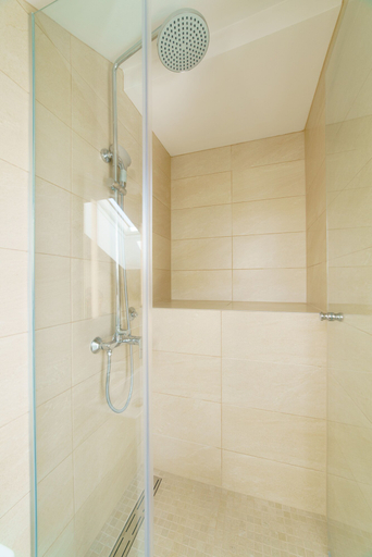 Bathroom 3, Dalmat Apartments, Split