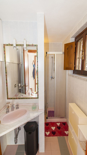 Bathroom, Fantastic Sardinia Casa Castas cast01, Nuoro