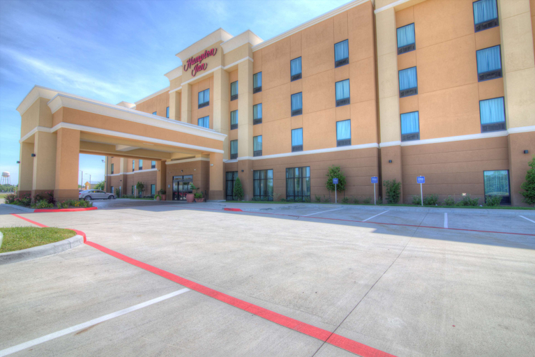 Exterior & Views 2, Hampton Inn Houston I-10 East, Houston