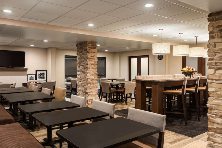 Food & Drinks 5, Hampton Inn by Hilton Fort Smith, Sebastian