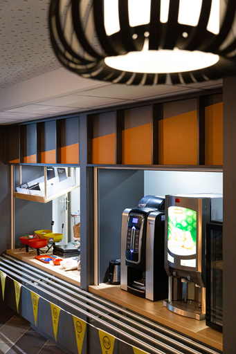 Food & Drinks 5, B&B HOTEL ANGERS Parc Expos, Maine-et-Loire