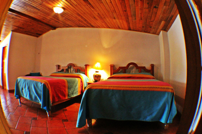 Bedroom 2, Plaza Mexicana Margarita's Hotel, Bocoyna
