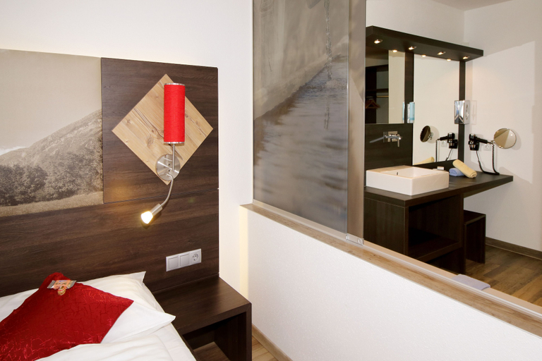 Others 5, Senner Suites Zillertal, Schwaz