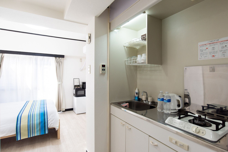 Others 3, G-stays Shinjuku, Shinjuku