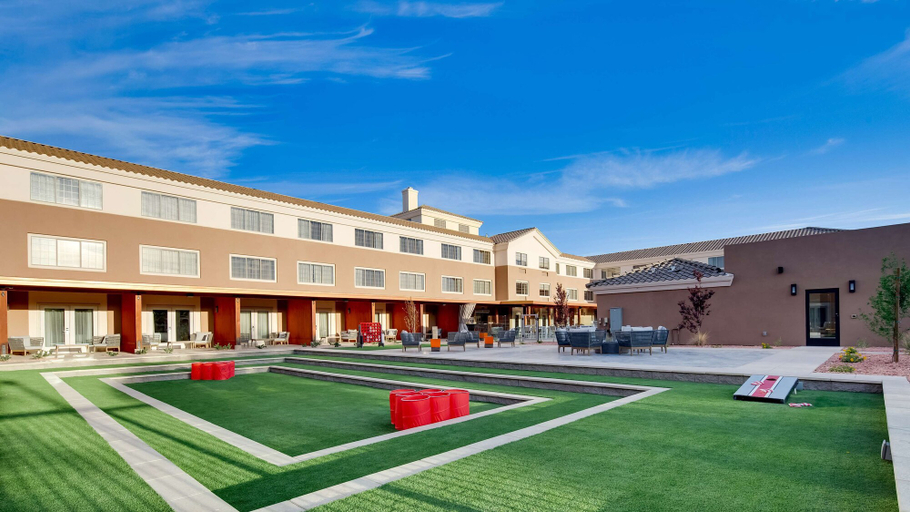Exterior & Views 2, Aiden by Best Western Scottsdale North, Maricopa