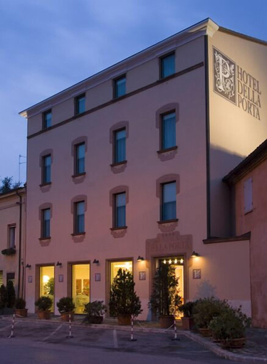 Exterior & Views 2, Albergo della Porta, Rimini