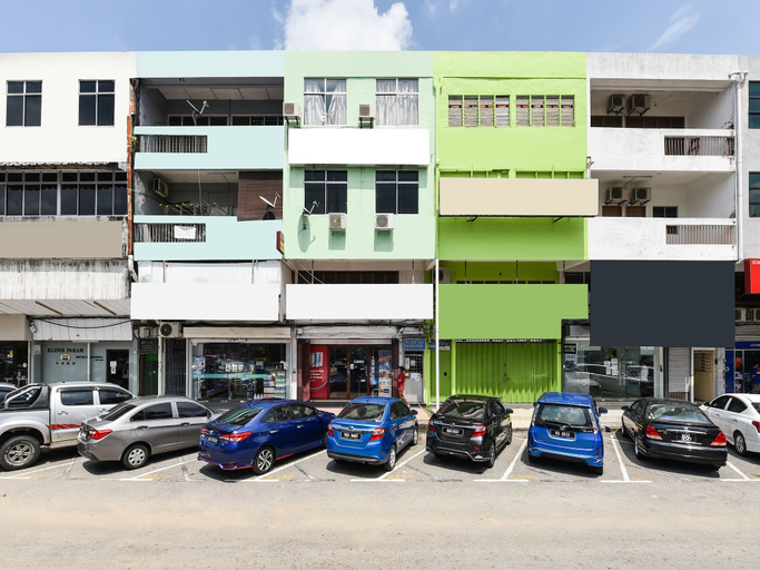 Exterior & Views 2, SPOT ON 89872 Kuantan Backpackers, Kuantan