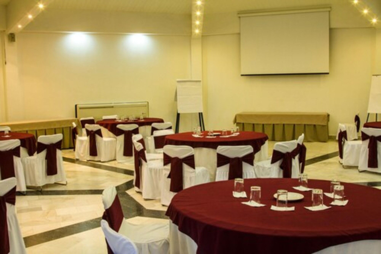 Food & Drinks, Hotel Villa del Conquistador, Huitzilac