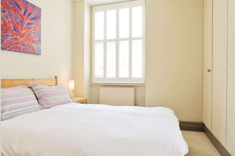 Bedroom 3, The London Agent Fulham Hurlingham, London