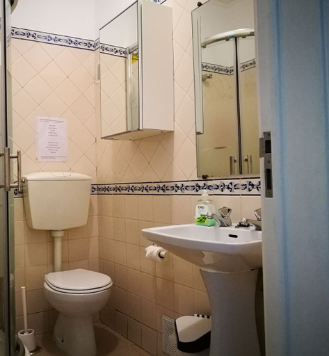 Bathroom 3, Discovery Apartment Benfica, Lisbon
