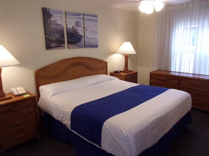 Bedroom 4, Laguna Surf, Orange